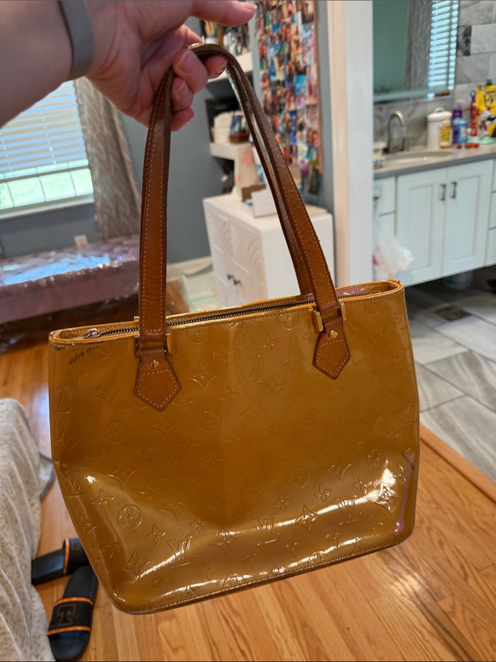 LV VERNIS TOTE